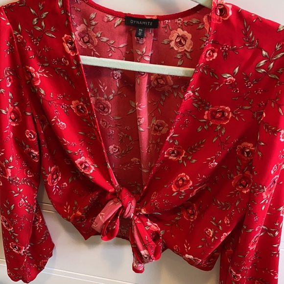 Long sleeve red crop top - Picture 3 of 4